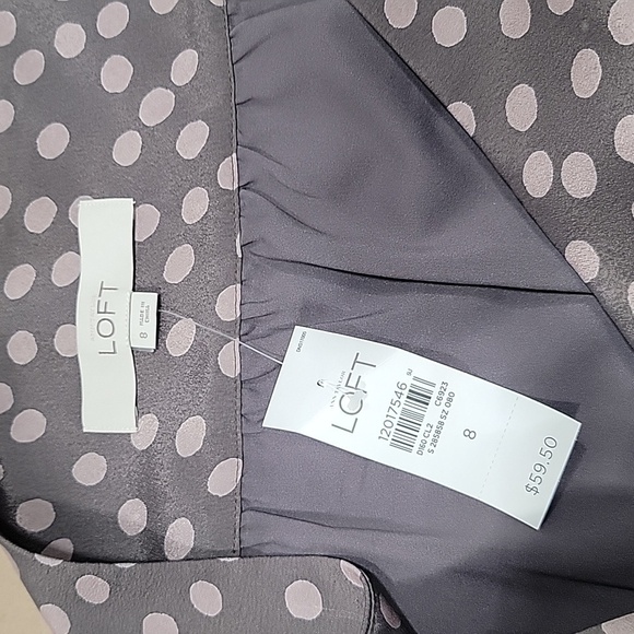 LOFT, Size 8, Taupe Polka Dot Pleated Skirt, NEW with Tags! - Picture 4 of 10